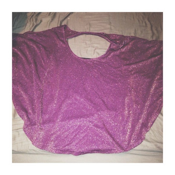 flowy sparkly shirt 🎀