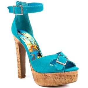 teal 5 1/2 inch high pumps
