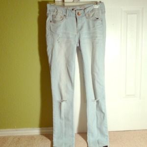 Light denim skinny jeans