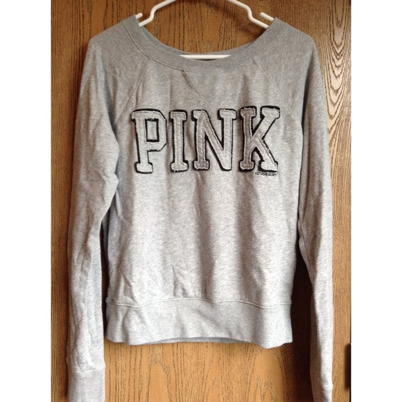 VS Gray Crewneck