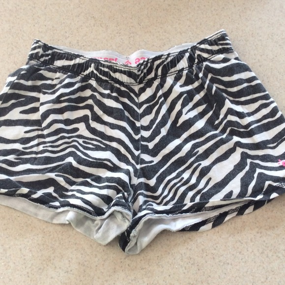 Knock of soffe shorts white and black zebra print
