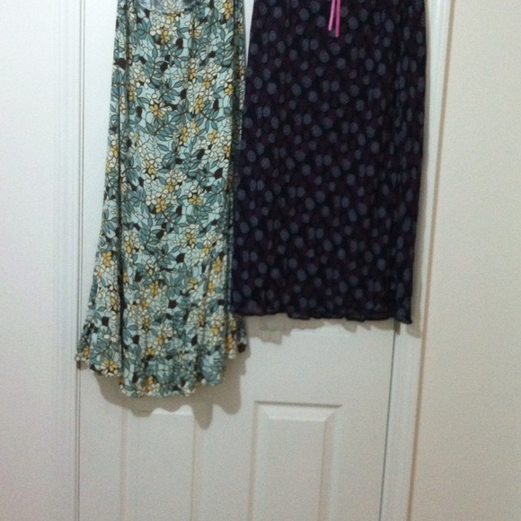 Bechamel rayon elastic waist multi color skirt - Picture 2 of 2