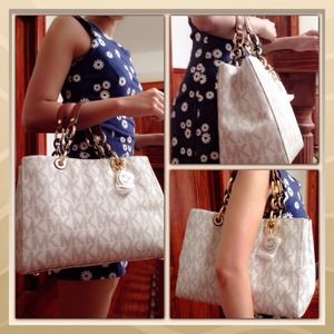 Michael Kors Cynthia