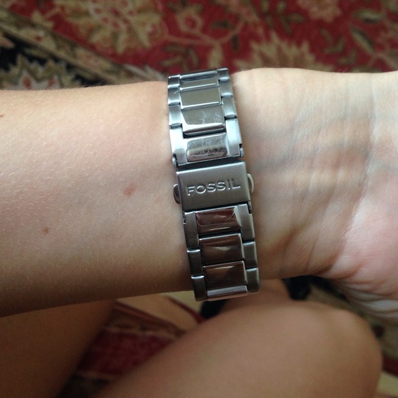 FOSSIL WATCH - Picture 2 of 2