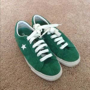 Worn once leather Converse sneakers