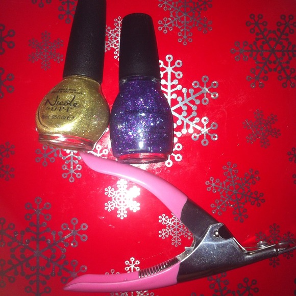 Nail goodies