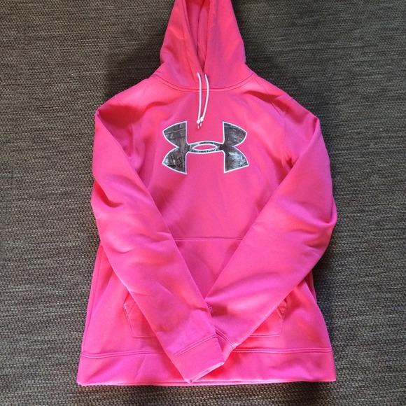 Under Armour Sweatshirt