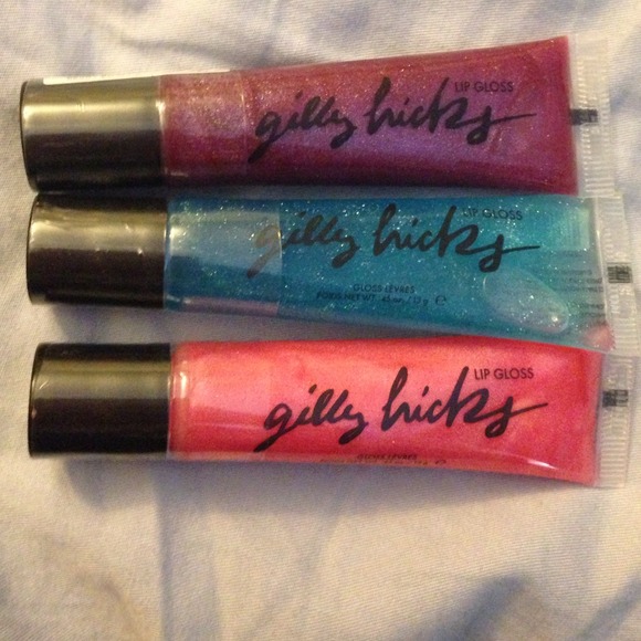 Three brand new gilly hicks lip glosses - Picture 2 of 4