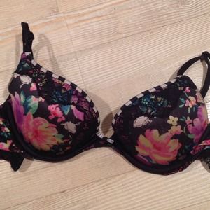 Victoria secret black floral push up