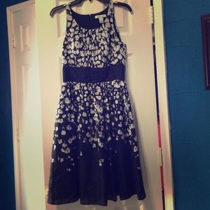 White House Black Market flower patterned dress
