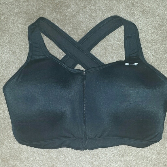 Under armour sports bra ON HOLD until 9/5