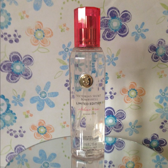 Victoria's Secret Bombshell Body Mist Italian Iris