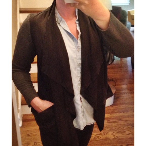 Waterfall Jacket with Pockets - Picture 2 of 3