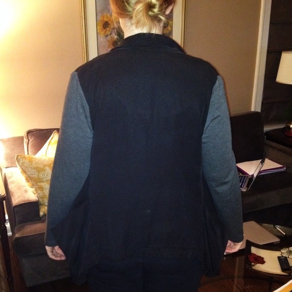 Waterfall Jacket with Pockets - Picture 3 of 3