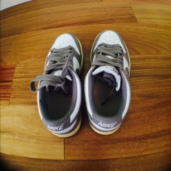 Nike - Picture 2 of 2