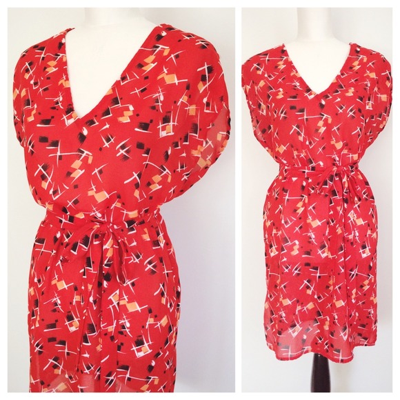 😻REDUCED!😻 Red Geometric Vintage Style Dress
