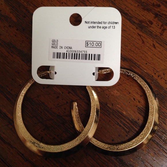 SOLD IN BUNDLE! NWT! Gold hoops! - Picture 2 of 2