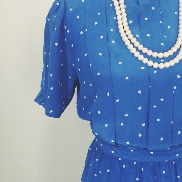 πHOST PICK!π Vintage Royal Blue Heart Midi Dress - Picture 2 of 4