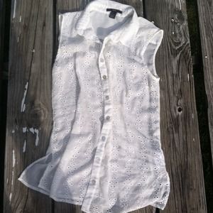 Collared white lace tank