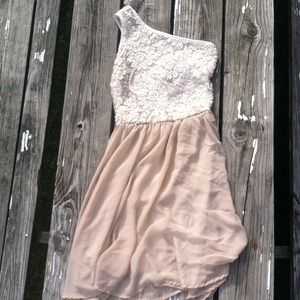 One shoulder dress