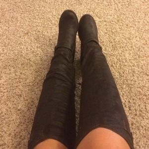 🚫SOLD🚫Candies knee high boots