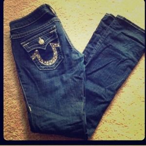 Adorable true religion jeans!
