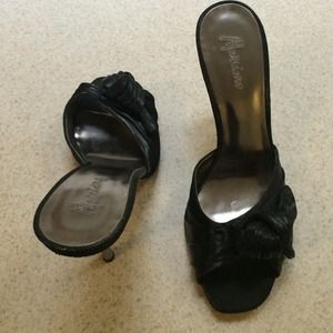 Black shoes