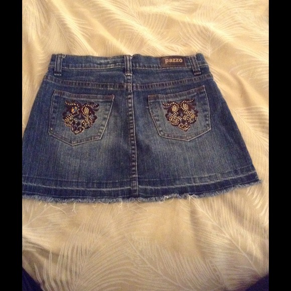 Denim mini skirt!! - Picture 3 of 5