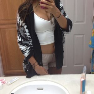 Warm Aztec print sweater cardigan!