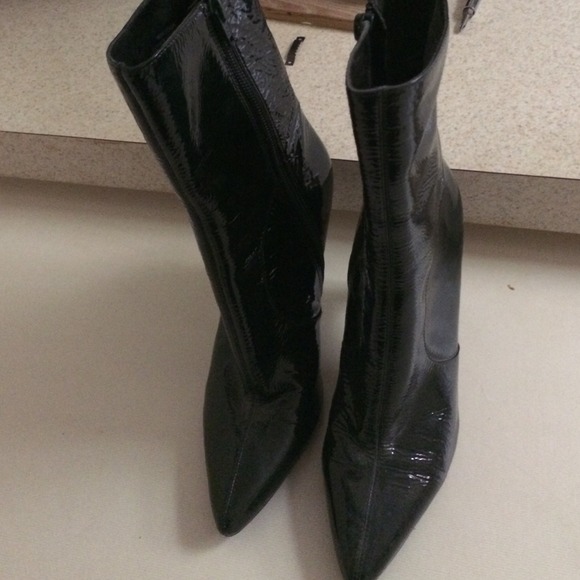 Boots - Picture 1 of 3