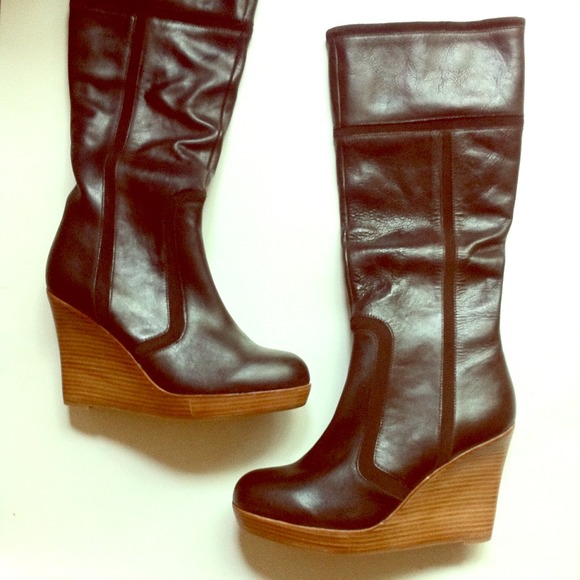 SOLD on Vinted✅ Steve Madden Wedge Boots