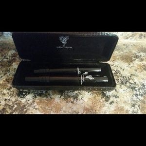 Younique 3d fiber lash mascara