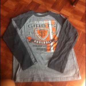 BUNDLED Grey Long sleeve Giants Shirt