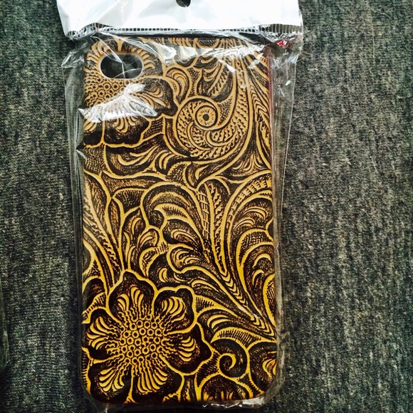 TWO iPhone 4s Cases - Picture 3 of 3