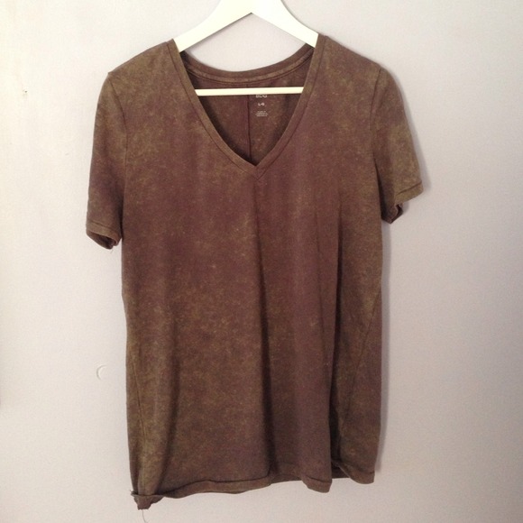 BDG loose tshirt