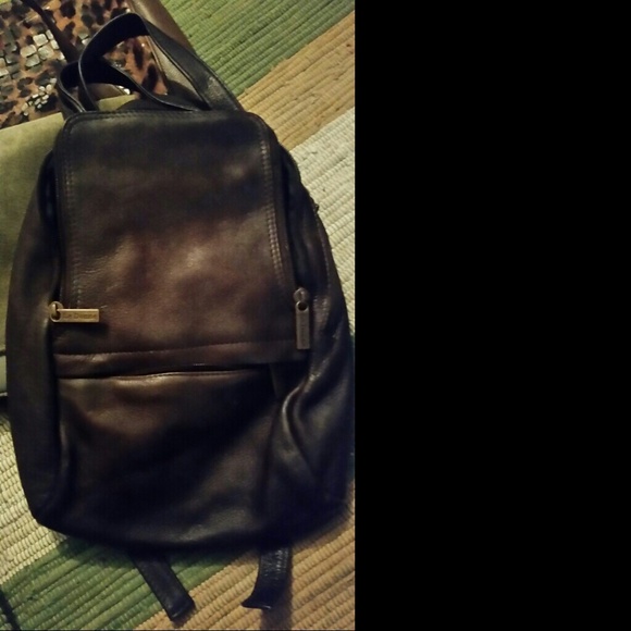 U-Zip Mini Backpack - Picture 1 of 4