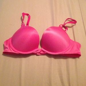 Victorias Secret Miraculous Plunge
