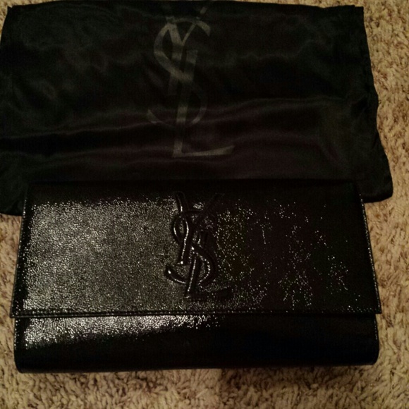 ****sold****** Ysl clutch beldejour