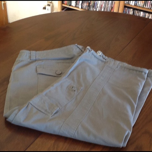 Cargo Capris Steel Grey. Style & CO. - Picture 1 of 3