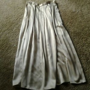 100 percent cream silk skirt.