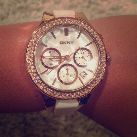 PRICE REDUCED! AUTHENTIC! DKNY Watch!⌚️With Stones