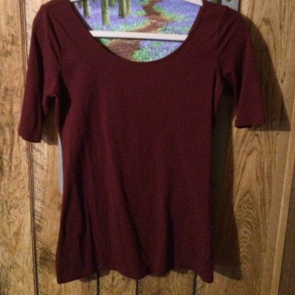 Two decree tops - Picture 2 of 4