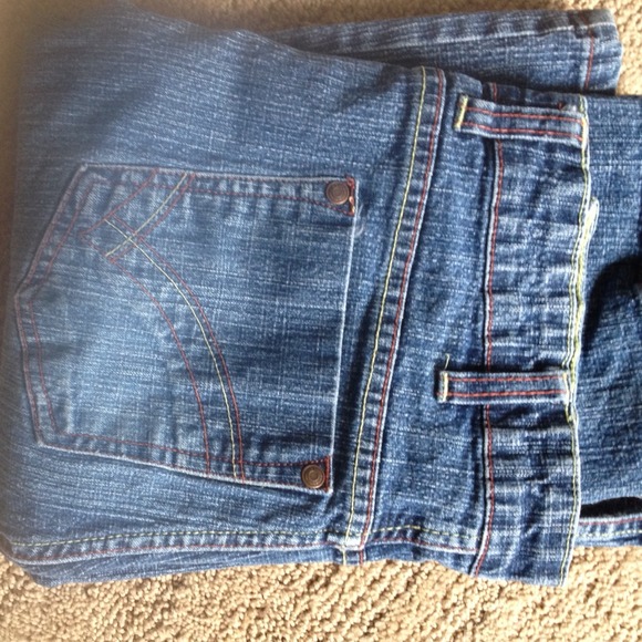 Jeans - Picture 1 of 3