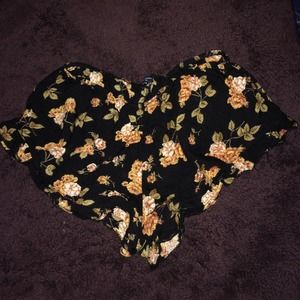 Floral Vodi Shorts