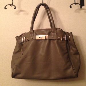 Taupe large 3 compartment purse