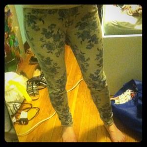 Floral Patterned Pants