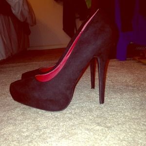 Charlotte Russe pumps