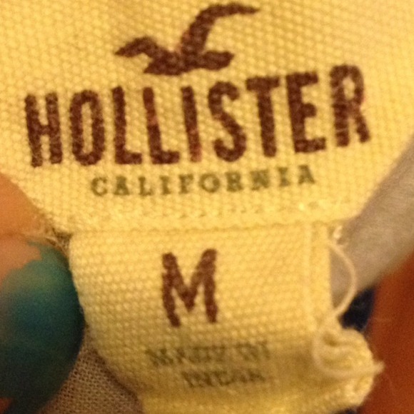 Hollister Blue and White Polkadot Skirt - Picture 2 of 3