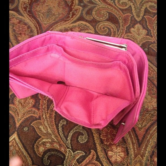 Sold - Picture 4 of 4