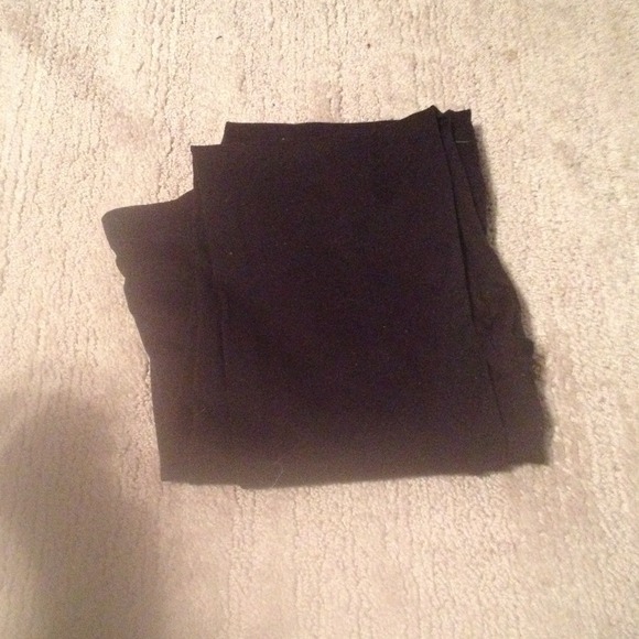 Black leggings